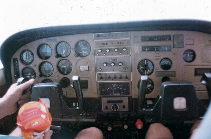 cockpit-panel-at-Kalumburu-landing