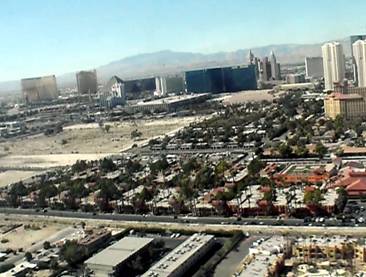 Short final McCarran Las Vegas